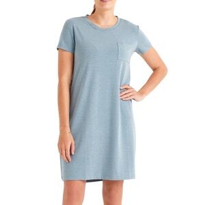 Free Fly Apparel Bamboo Flex Pocket Dress Tee Shirt Style Coastal Blue Size M